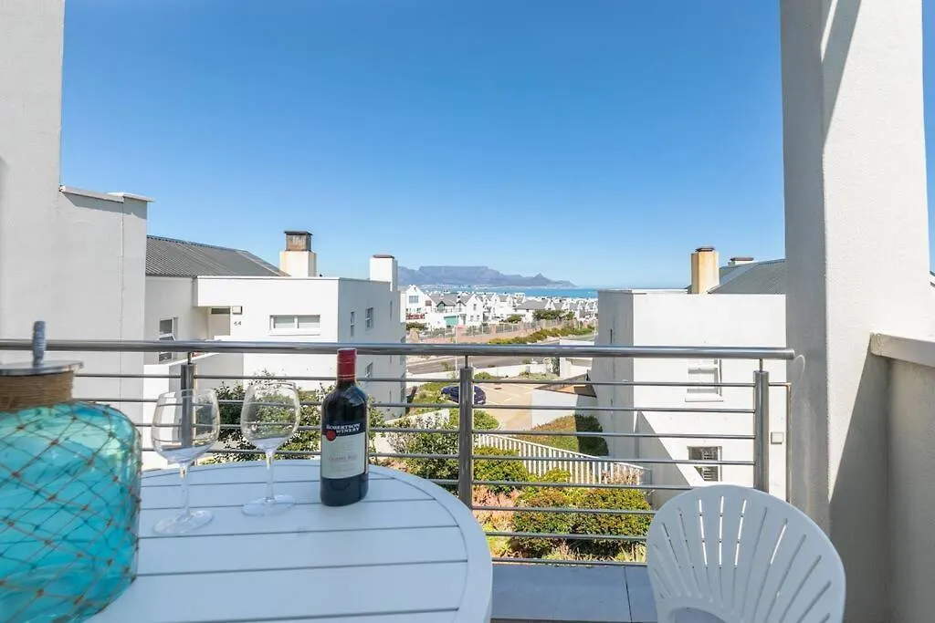 Daire Stunning 2 Bedroom, Big Bay, Bona Views Cape Town
